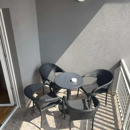 Апартаменты Zitna Sun *