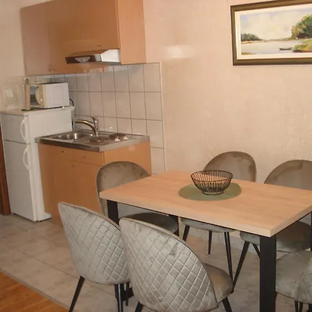 Апартаменты Zitna Sun Вир